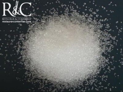 Sodium nitrite >99%